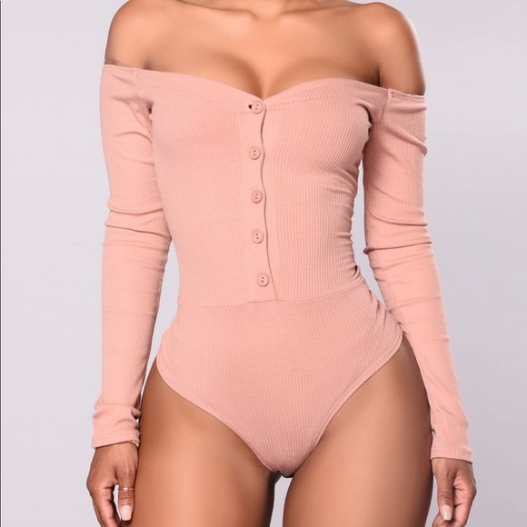 Fashion Nova Other - Fashion Nova Pink off the shoulder bodysuit